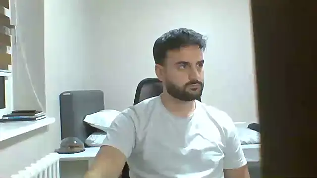 Bln412 online show from October 2025 06:08:02 PM