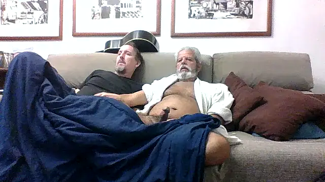 CasalcwBR online show from May 2026 03:57:02 AM