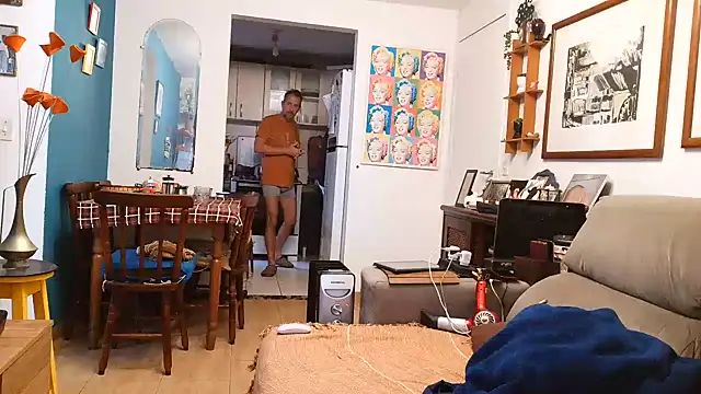 CasalcwBR online show from June 2026 07:22:02 PM