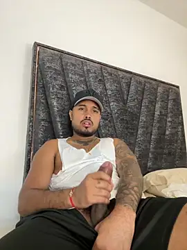 PapiStan online show from September 2025 04:59:02 AM