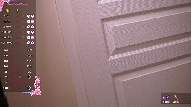 Snapshot of RubyxBanks chatting on September 2025 09:29:02 PM RubyxBanks online show from September 2025 09:29:02 PM