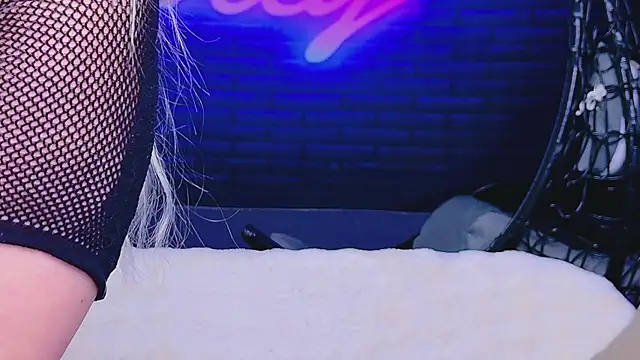 AlessiaCroft online show from May 2026 03:57:01 AM