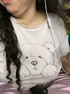 w3tkittty online show from July 2026 11:44:02 PM