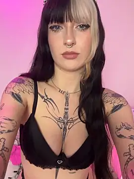 kittlunixx online show from February 2026 06:38:01 PM