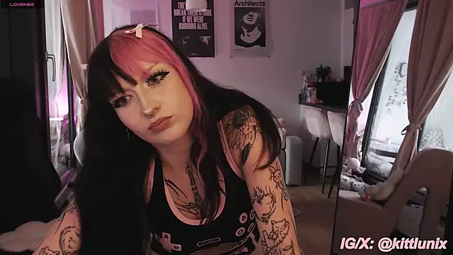 kittlunixx online show from July 2026 06:06:02 PM