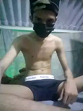 HannanKhan25 online show from October 2025 07:13:01 PM