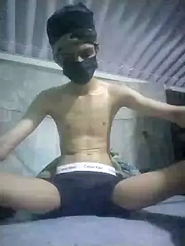 HannanKhan25 online show from October 2025 12:48:02 PM