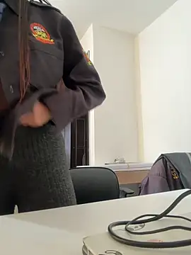 MELODY  06 online show from November 2025 12:17:01 PM