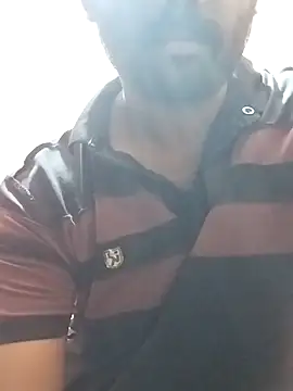 Snapshot of UrbanUtopia chatting on March 2025 09:46:02 PM UrbanUtopia online show from March 2025 09:46:02 PM