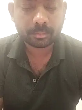 Snapshot of UrbanUtopia chatting on September 2025 04:07:02 PM UrbanUtopia online show from September 2025 04:07:02 PM