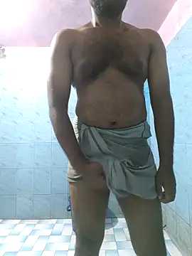 Snapshot of UrbanUtopia chatting on September 2025 05:35:01 PM UrbanUtopia online show from September 2025 05:35:01 PM