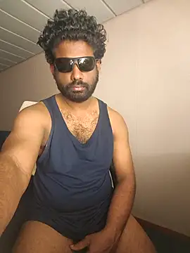 UrbanUtopia online show from April 2026 02:47:02 AM