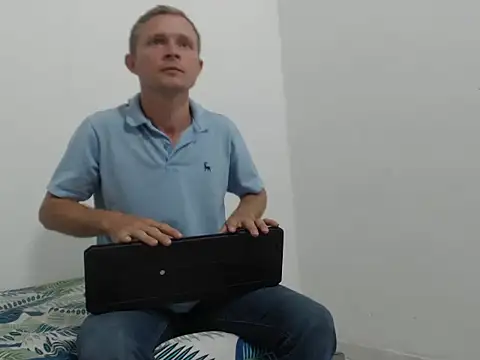 Snapshot of hot_mann11 chatting on March 2025 09:56:01 PM hot mann11 online show from March 2025 09:56:01 PM