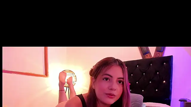 mialeia01 online show from June 2026 09:30:01 PM