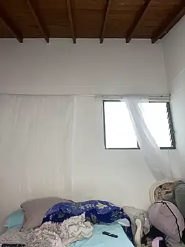 Mia  Gray online show from November 2025 06:41:02 PM