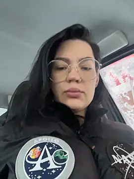 MeekyRich online show from November 2025 03:06:02 AM