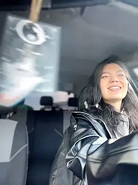 MeekyRich online show from April 2026 02:45:02 AM