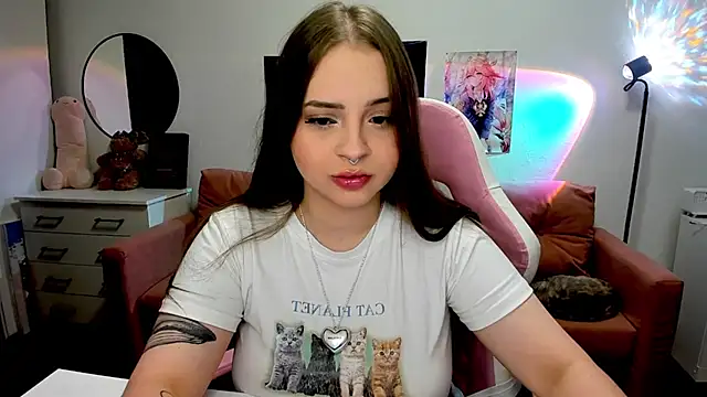 Snapshot of mistress_lain chatting on September 2025 07:50:02 PM mistress lain online show from September 2025 07:50:02 PM