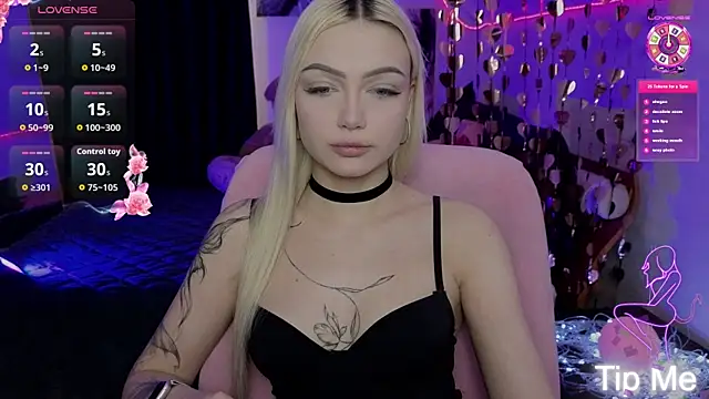 LinaLirian online show from May 2026 10:36:01 AM