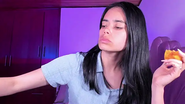 BellaSun  online show from October 2025 04:14:01 AM