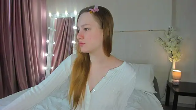 Candy Cansew online show from May 2026 01:11:01 AM