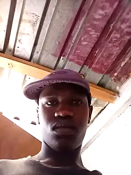 Snapshot of Thenaughtyboy360 chatting on October 2025 12:22:02 PM Thenaughtyboy360 online show from October 2025 12:22:02 PM