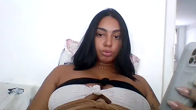 querida777 online show from February 2026 06:39:02 PM