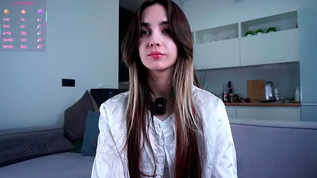 Snapshot of CupSizeGirl chatting on December 2025 01:09:02 PM CupSizeGirl online show from December 2025 01:09:02 PM