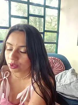 Lunaluxe1001 online show from January 2026 02:11:02 PM