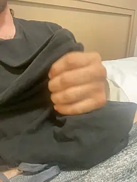 Snapshot of yourinternetboyfriend chatting on January 2026 08:30:01 AM yourinternetboyfriend online show from January 2026 08:30:01 AM