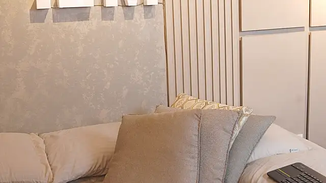 Snapshot of Susan_wall chatting on September 2025 01:24:02 PM Susan wall online show from September 2025 01:24:02 PM