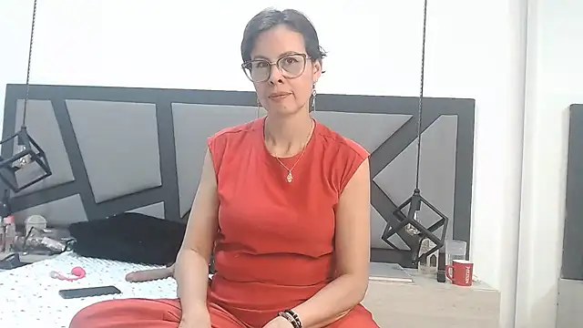 amanda ramirez online show from June 2026 08:29:02 PM
