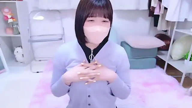 Snapshot of _suika_ chatting on February 2026 09:06:02 AM suika online show from February 2026 09:06:02 AM