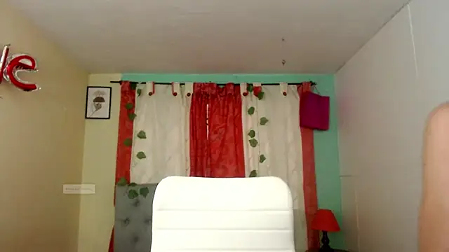 vale miel online show from October 2025 07:23:02 PM