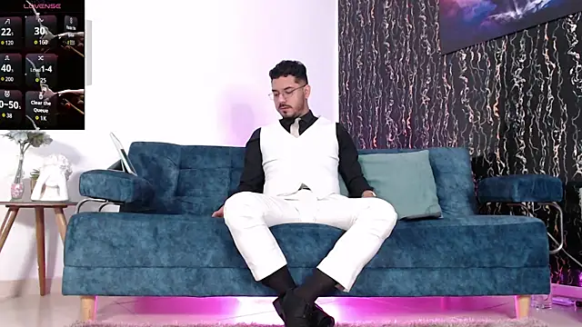 samuelcoopeer online show from November 2025 06:52:01 PM