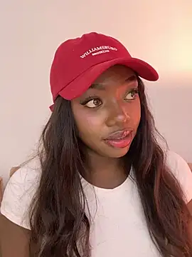 alissradiante1 online show from November 2025 03:54:01 AM