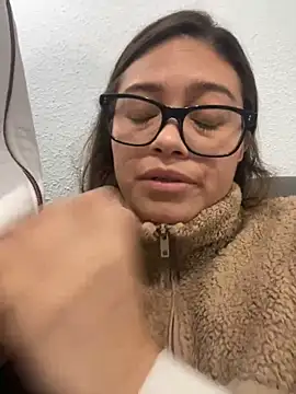 Snapshot of kate_rabittsex chatting on January 2025 01:08:01 PM kate rabittsex online show from January 2025 01:08:01 PM