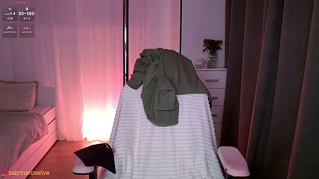 Snapshot of SabrinaRosed chatting on February 2026 07:12:02 PM SabrinaRosed online show from February 2026 07:12:02 PM