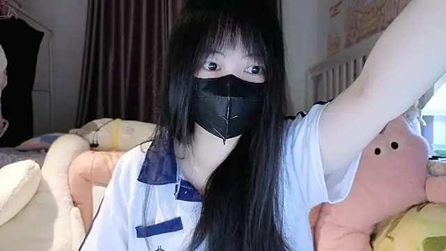 Snapshot of love-uiui chatting on October 2025 03:02:02 PM love-uiui online show from October 2025 03:02:02 PM