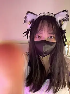 Snapshot of love-uiui chatting on October 2025 12:26:02 PM love-uiui online show from October 2025 12:26:02 PM