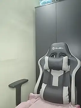 Snapshot of Isha_Sax chatting on February 2026 12:54:02 PM Isha Sax online show from February 2026 12:54:02 PM