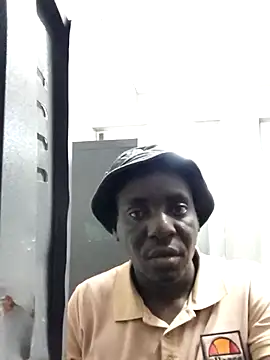 Snapshot of paptsimo chatting on October 2025 10:56:02 AM paptsimo online show from October 2025 10:56:02 AM