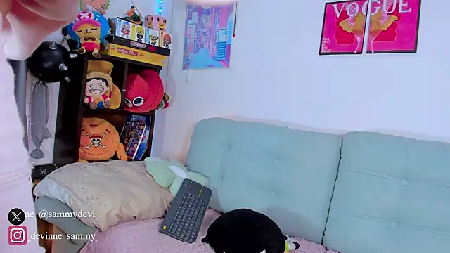 sammy devinne online show from April 2026 08:57:01 PM