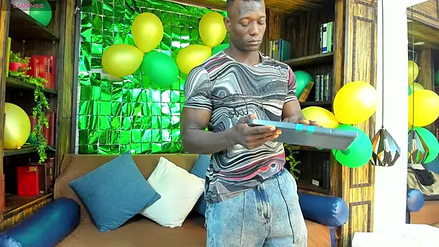 MarcusBlack  online show from March 2026 11:47:01 AM