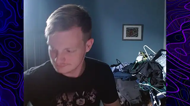 Snapshot of lustylyndon chatting on November 2025 04:00:02 PM lustylyndon online show from November 2025 04:00:02 PM