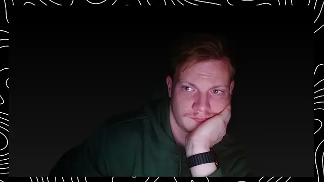 Snapshot of lustylyndon chatting on November 2025 02:41:02 PM lustylyndon online show from November 2025 02:41:02 PM