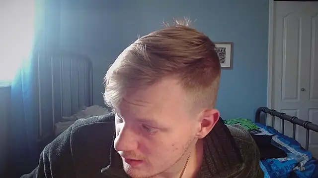 Snapshot of lustylyndon chatting on February 2026 04:54:02 PM lustylyndon online show from February 2026 04:54:02 PM