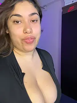 jazminslut online show from July 2026 02:40:01 AM
