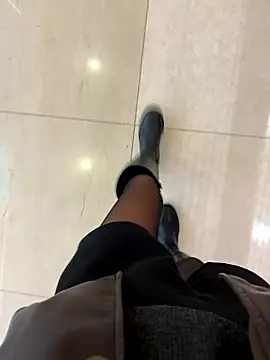 xiaoyuan01 online show from January 2026 01:54:02 AM