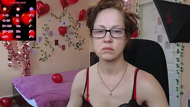 Snapshot of Ronda_Roni chatting on February 2026 12:01:02 PM Ronda Roni online show from February 2026 12:01:02 PM